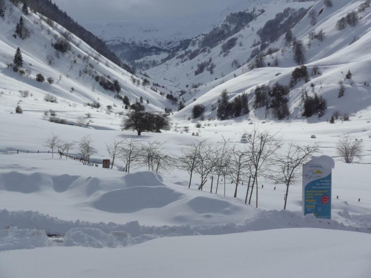 Gite De Montagne Du Plateau De Lhers- Accueil Randonneurs Accous Dış mekan fotoğraf