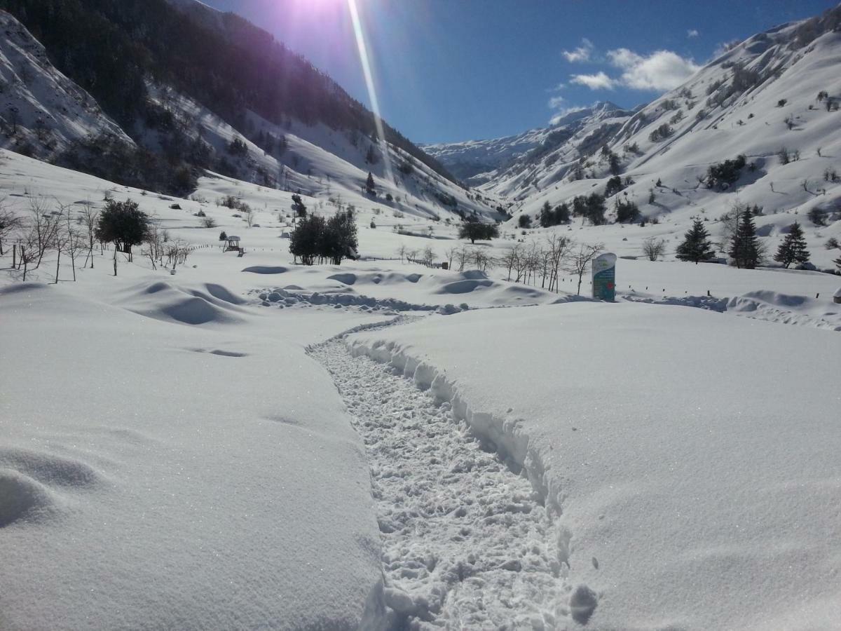 Gite De Montagne Du Plateau De Lhers- Accueil Randonneurs Accous Dış mekan fotoğraf